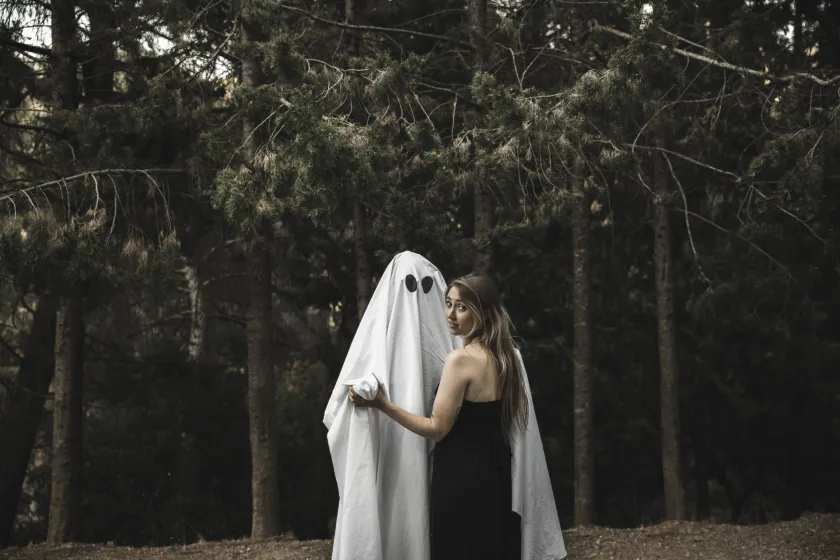 Love and Death Valentine’s Day Ghost Tour at Ancient Ram Inn